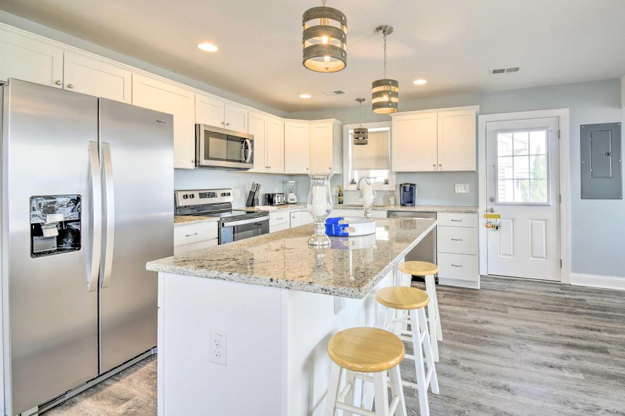 Freshly Remodeled Beach House, Steps To Shore Sunset Beach Exterior foto
